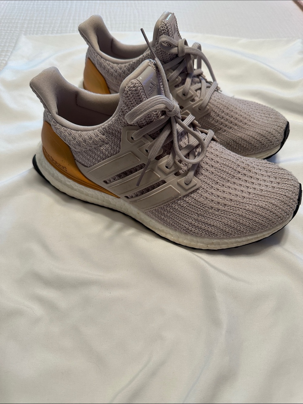 adidas Women’s Lavender Knit Running Shoes with Gold Heel